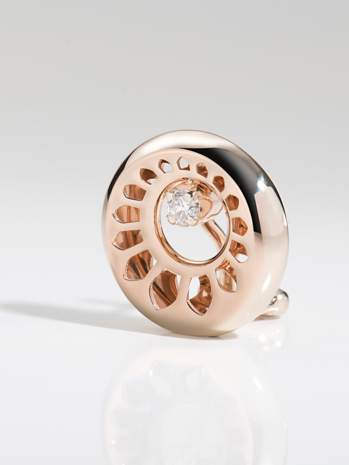 Muse III earrings - Image 3